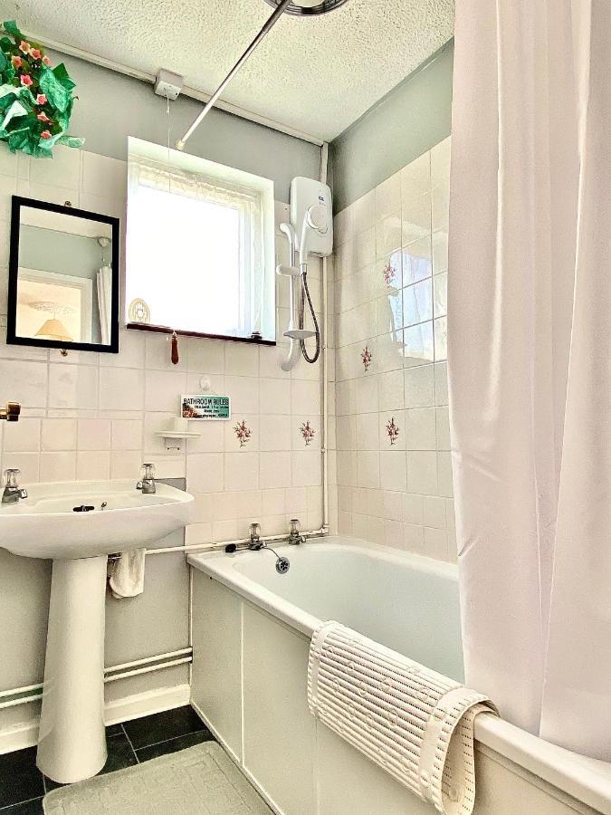 Quiet And Comfy 2- Bedroom Holiday Chalet, Walk To The Beach, Norfolk Great Yarmouth Exterior photo